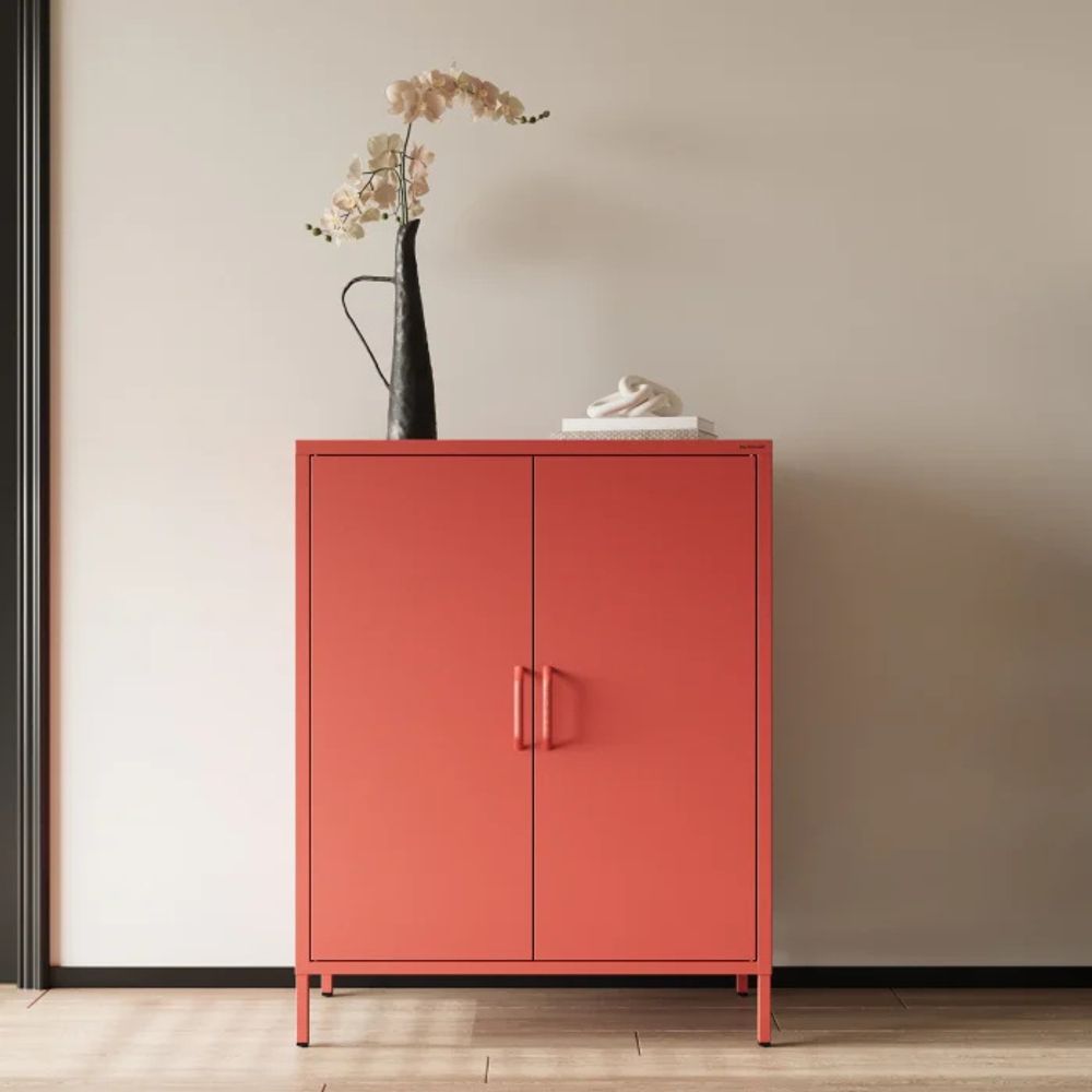 Jan Nowak Kommode mit Doppeltür VITO kleiner Schrank Magnetverschluss verstellbare Einlegeböden Metall Wohnzimmer Flur, 80 x 101,5 x 40 cm, Rot