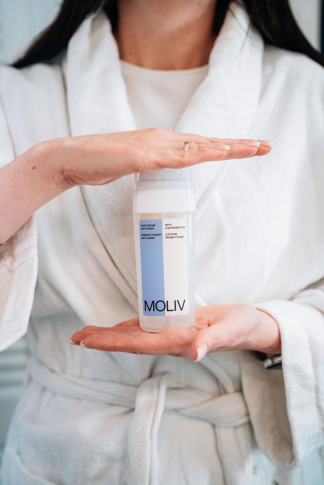 MOLIV Gesichtscreme mit lebenden Probiotika. Anti-Aging 30 ml