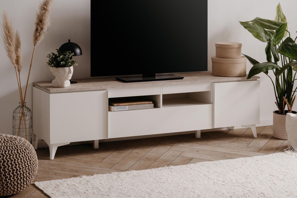 TV-Board "Bertrix" – modernes Lowboard mit schwebender Topplatte und Kabeldurchlass