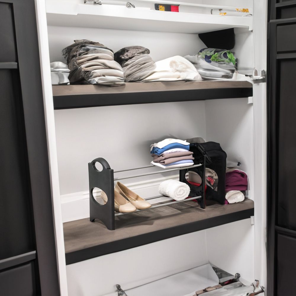 Schuhregal mit 2 Ablagen Schuhablage Schuhschrank Stahlrohre Schuh Organizer mit Regalebenen Langlebig und Stabil für Wohnzimmer Flur 66x33x20cm Retoo