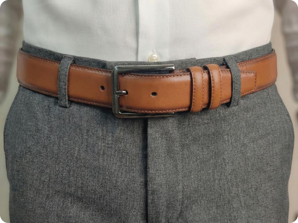 Hochwertige 100% Echtleder-Gürtel für Herren. Tradition & Qualität.