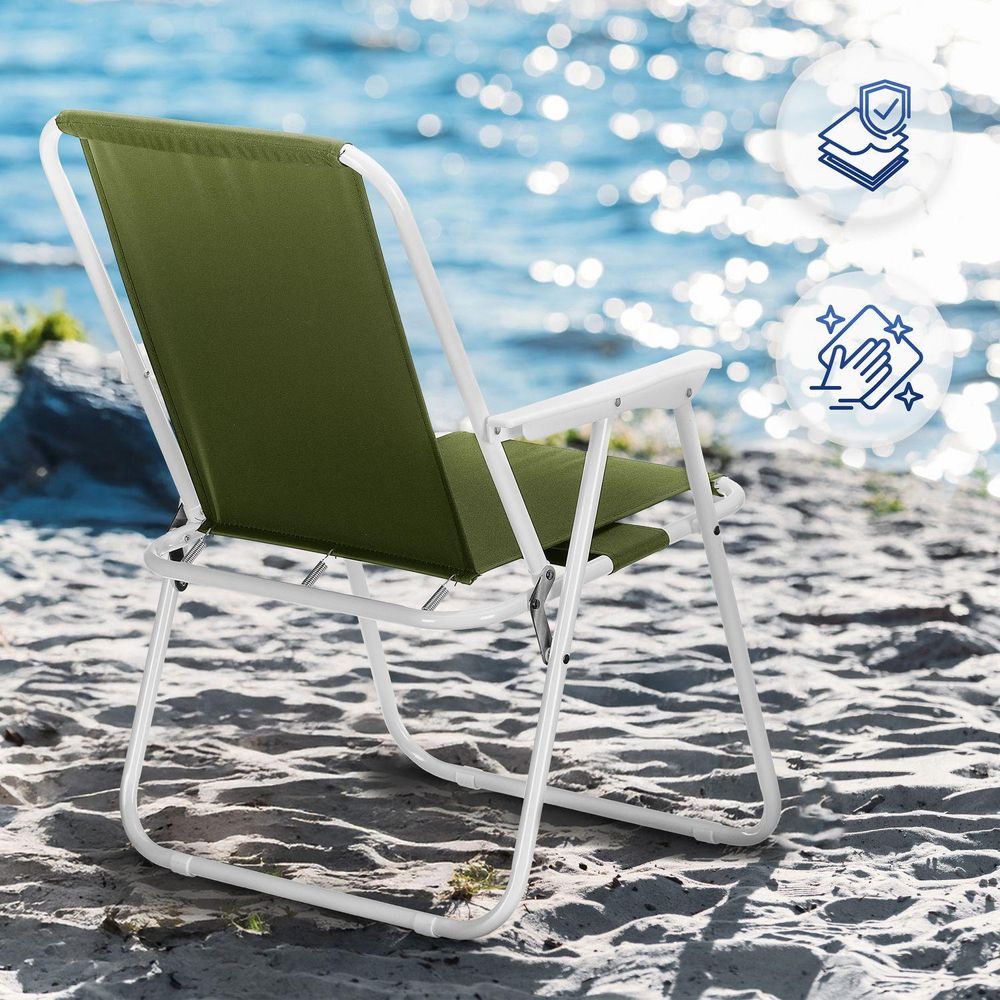 Robuster Strandstuhl am Meer: wasserdichtes Material und leicht zu reinigen