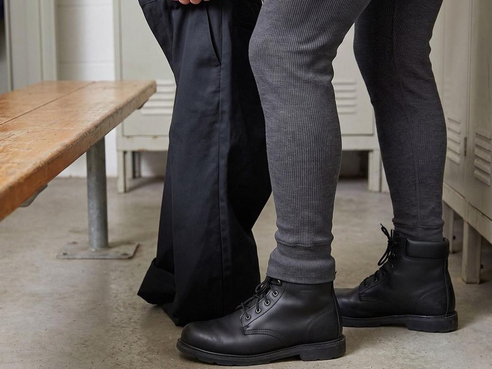 Lange Unterhose mit Eingriff und Rippbündchen am Knöchel