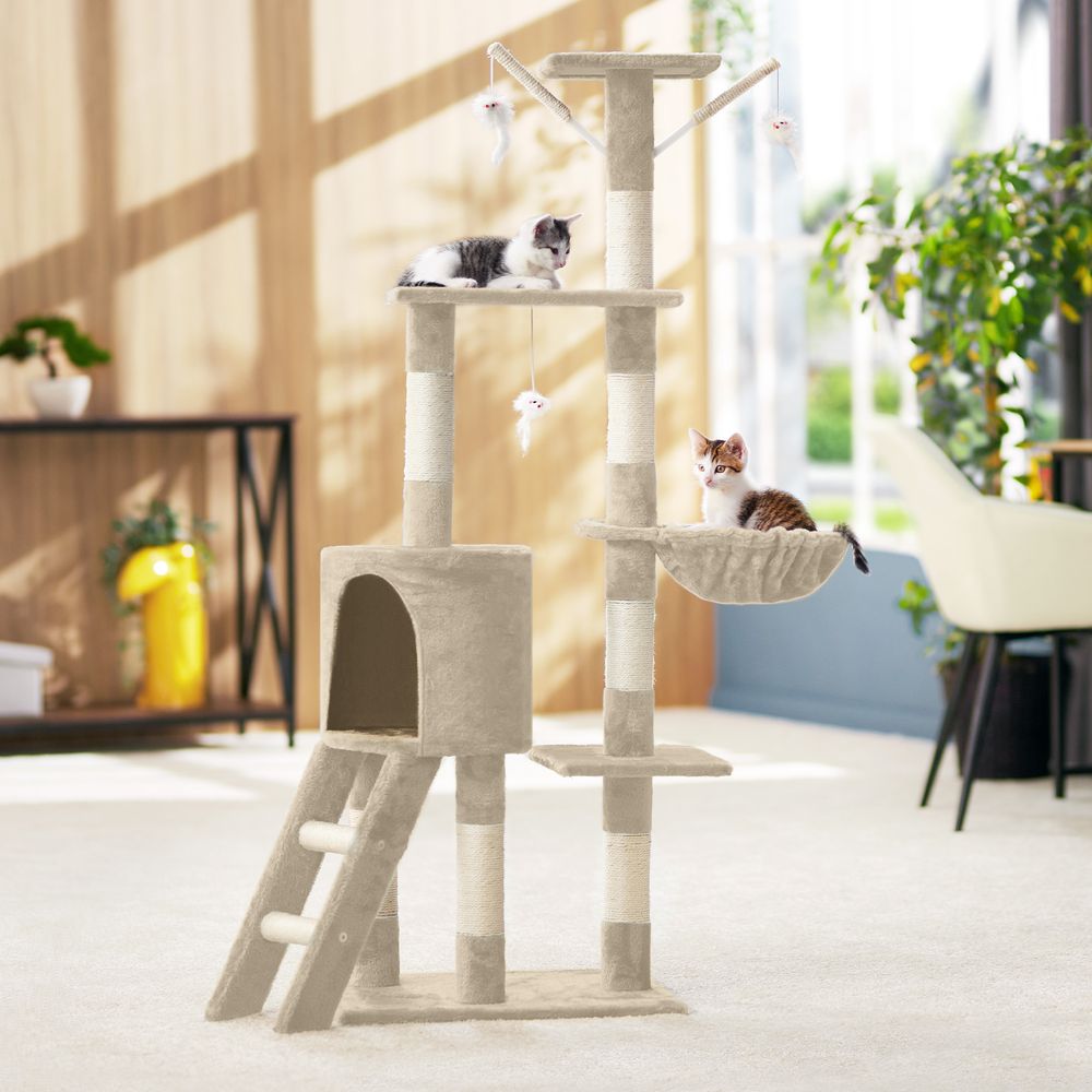 tectake® Kratzbaum Dominik 144 cm inklusive Treppe, 3 Spielmäusen und Kippschutz