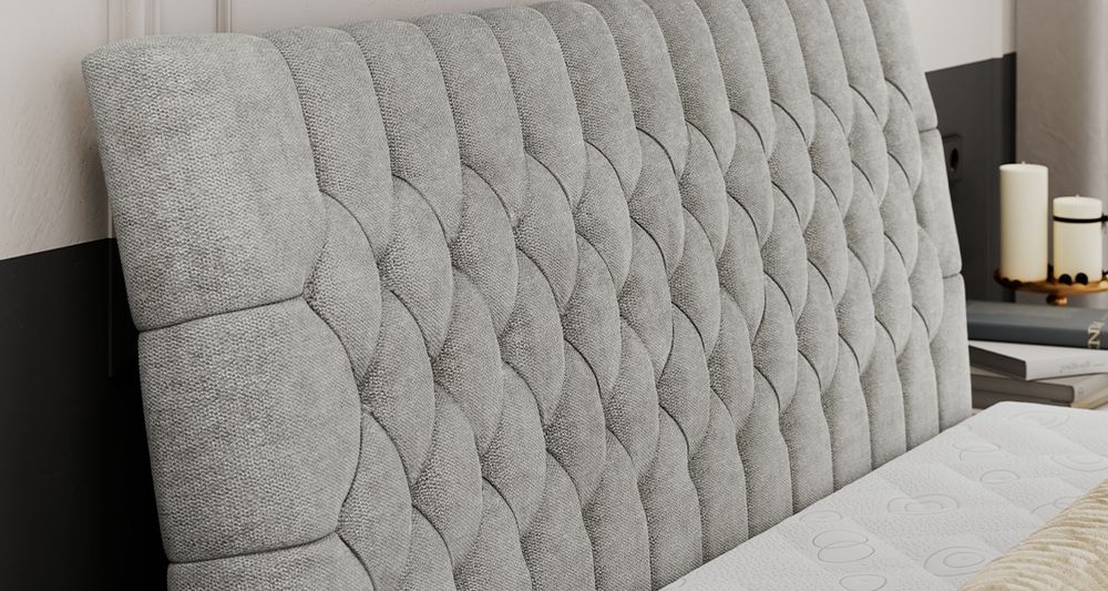 Vergrößern Sie das Kopfteil des Boxspringbettes, das Foto zeigt grau Stoff