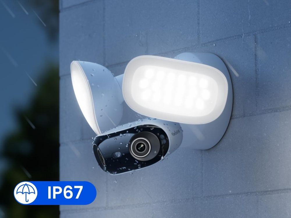 Reolink Elite Floodlight WiFi, 4K 8MP kabelgebundene Flutlicht Überwachungskamera, 180°-Panorama, Dualband Wi-Fi 6, 3000 Lumen, Lokale KI-Videosuche