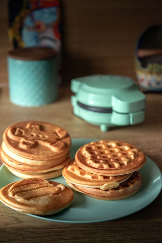 LEHMANN Mini-Waffeleisen mit Wechselplatten, Waffelformen - Kürbis, Lebkuchen, Herz und klassisch, Antihaftbeschichtung