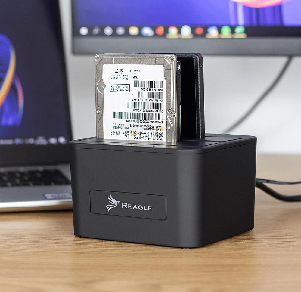 Reagle RDOC52 Dualschacht Festplatten Dockingstation USB 3.0 / 3.2 SATA für 2,5 und 3,5 Zoll HDD SSD, Offline Klonen bis 16TB