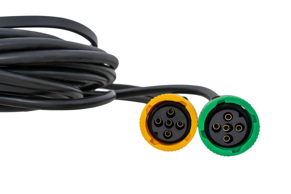 Lichtset: ASPÖCK MULTIPOINT IV Rückleuchten + ASPÖCK FLEXIPOINT I Seitenmarkierungsleuchten + MANTES 5,2m 13PIN Kabelbaum