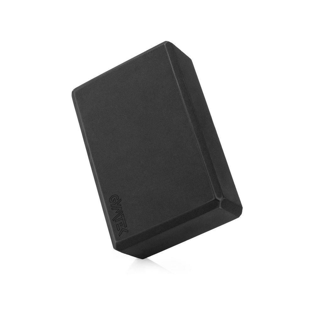 Schwarzer Yogablock von GYMTEK auf weißem Hintergrund