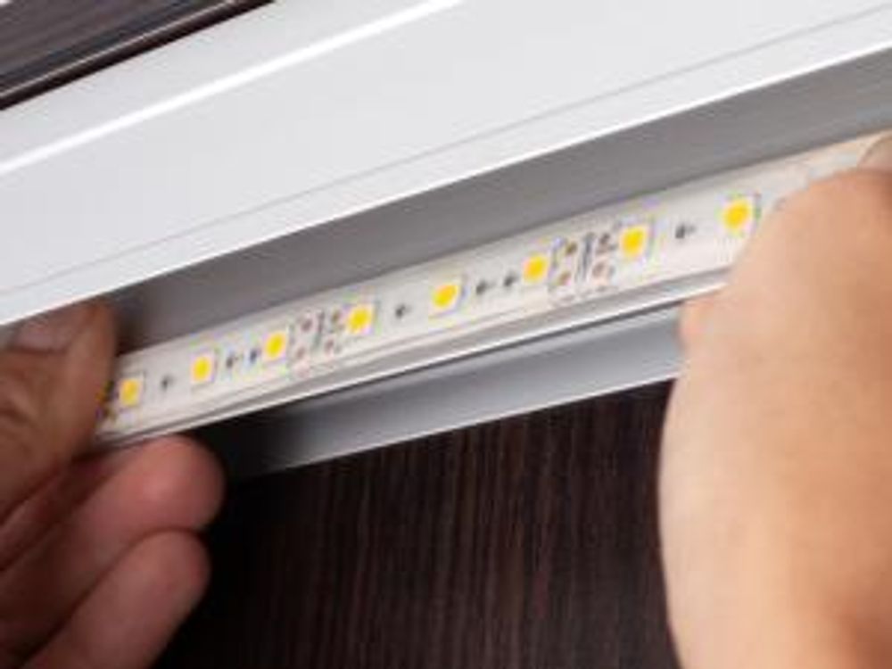 HEXIM LED Stuckleisten Muster - Indirekte Beleuchtung mit Deckenleisten aus PU, leicht & lichtundurchlässig- (20cm LED-18) Lichtvouten Fassaden Weiß