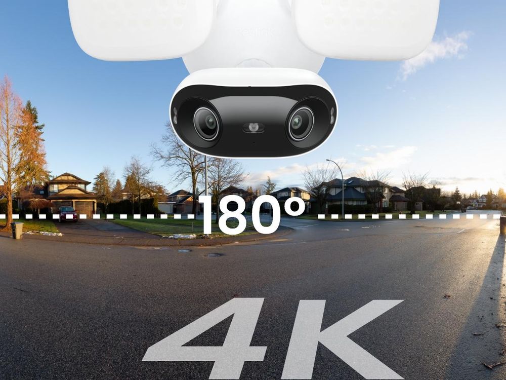 Reolink Elite Floodlight WiFi, 4K 8MP kabelgebundene Flutlicht Überwachungskamera, 180°-Panorama, Dualband Wi-Fi 6, 3000 Lumen, Lokale KI-Videosuche