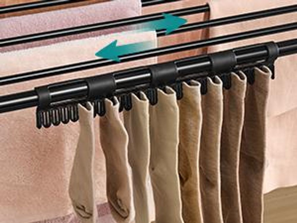 SONGMICS Wäscheständer, Standtrockner, ausziehbare Flügel, 22 m Trockenfläche, mit Sockenhalter, klappbar, schwarz