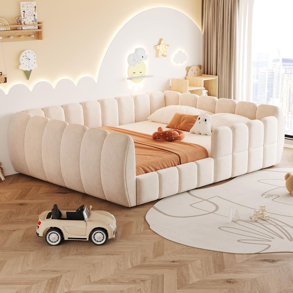 Merax Gepolstertes Kinderbett Bodenbett 140x200cm, Samtbett mit geschlossenem Design und abgerundeten Ecken, Montessori Bett für Jugendliche, Beige