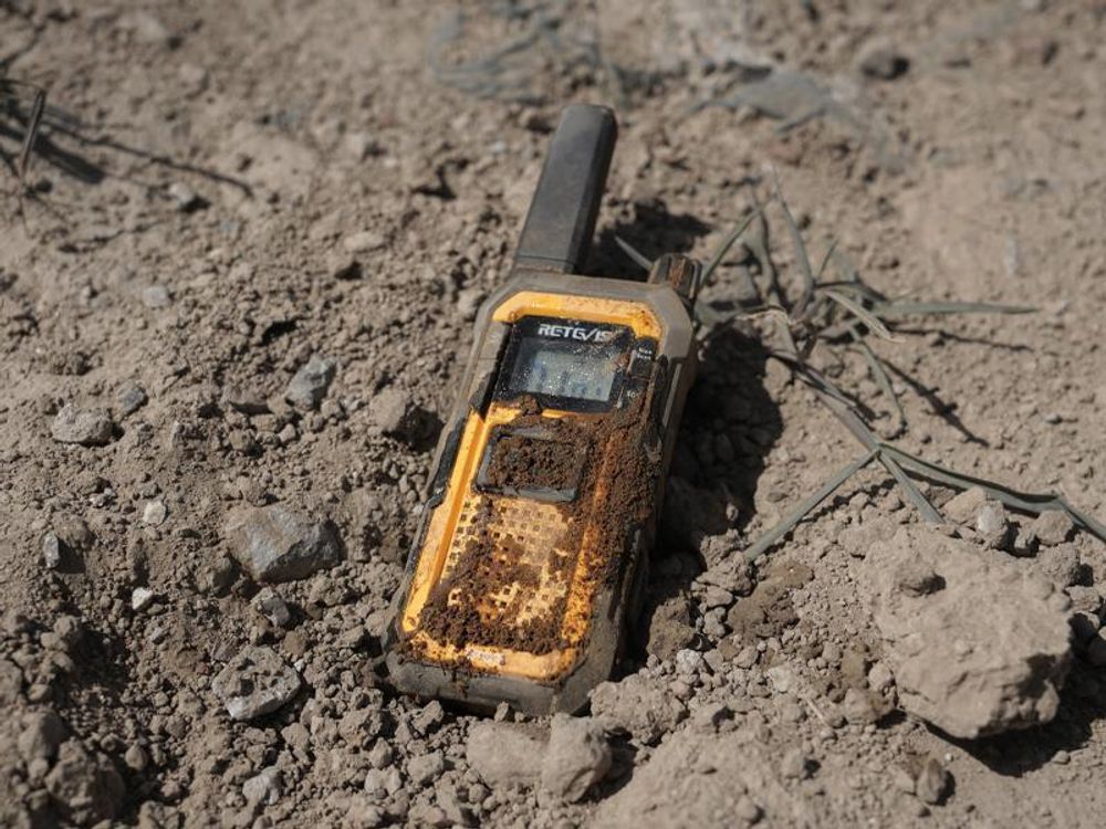 Retevis RB648 Heavy Duty Walkie Talkies, IP67 vodotěsná vysílačka, Dual PTT, 2000mAh Type C Charge, nouzová vysílačka pro dospělé na staveniště (2 ks)