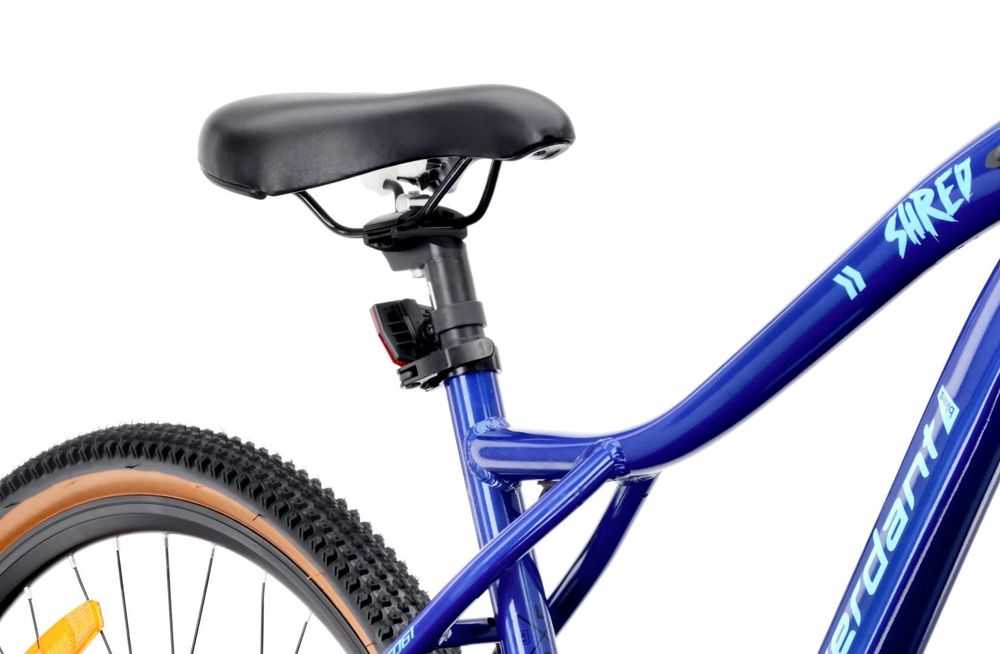 Detalle del sillín ajustable de la bicicleta SUN BABY.