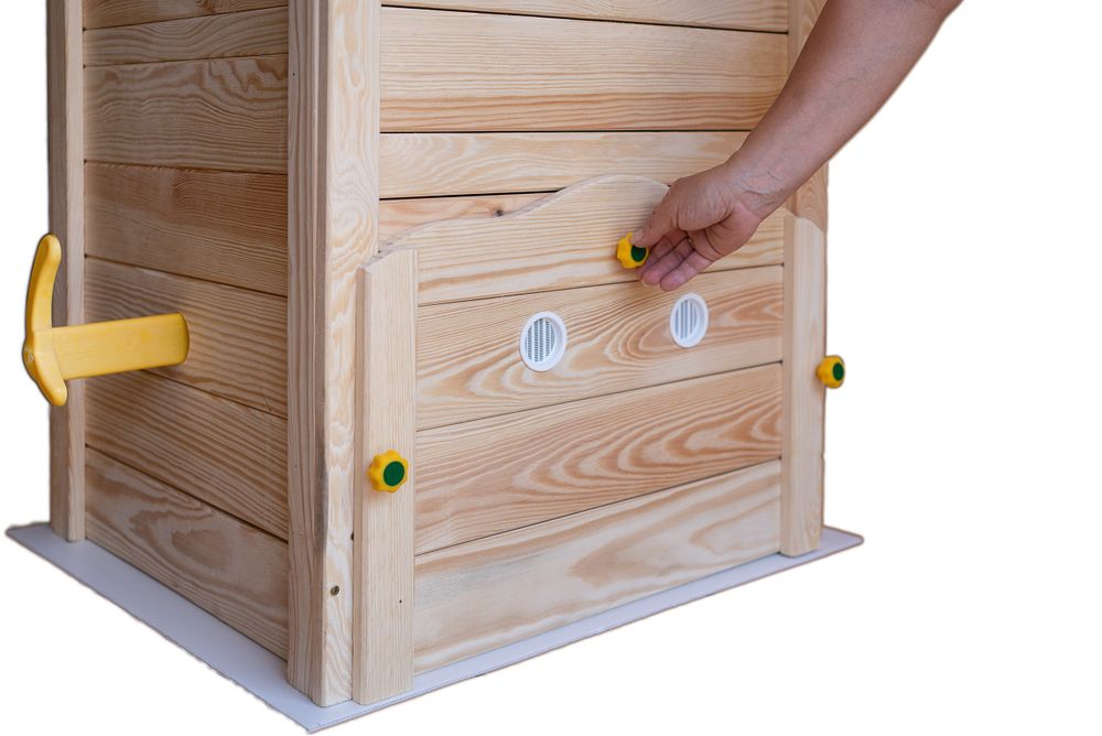 Entnahmeklappe mit Insektenschutz