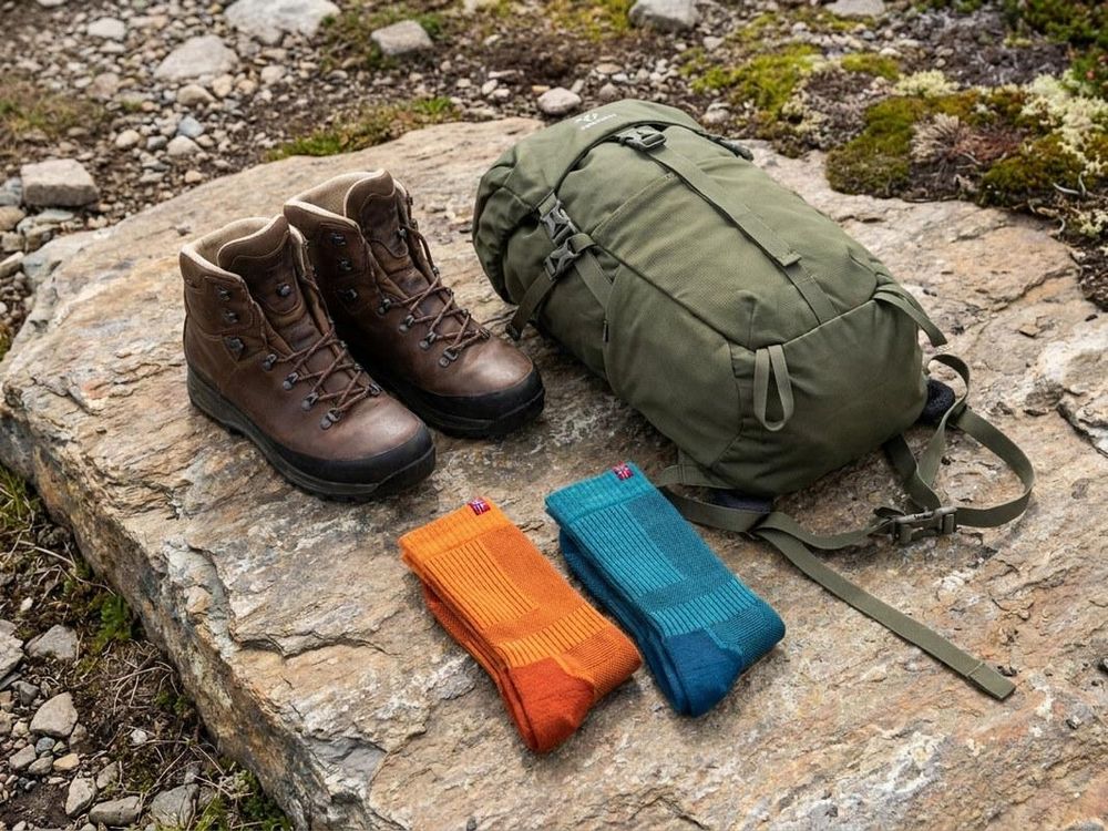 Socken Set mit 2 Paar in vier kräftigen Farboptionen