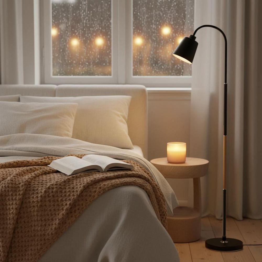 MasterLED LED Stehlampe – Höhe 145 cm – E27 – schwarz – Holz-Detail – wohnzimmer standleuchte – leselampe stehlampe – büro stehlampe – Koko