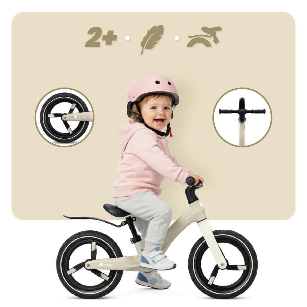 Dziecko siedzące na rowerku Sun Baby SPORT 12" z widocznymi detalami konstrukcji.