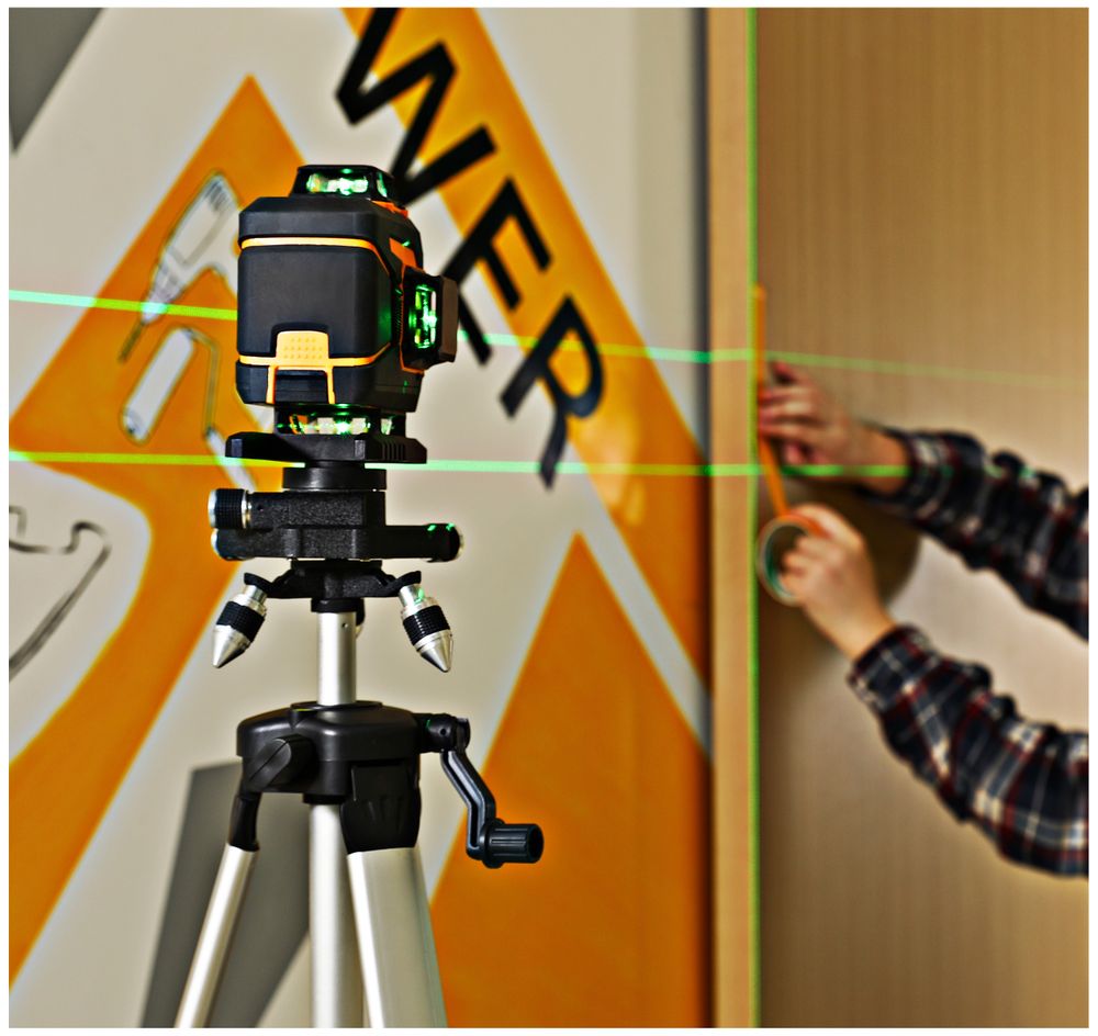 Poziomica laserowa płaszczyznowa 360 4D DEKO laser krzyżowy zielony