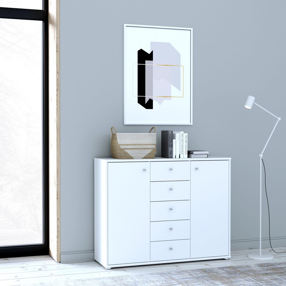 Tembi Kommode von freiraum – moderne Stauraum-Kommode mit 2 Türen und 5 Schubladen