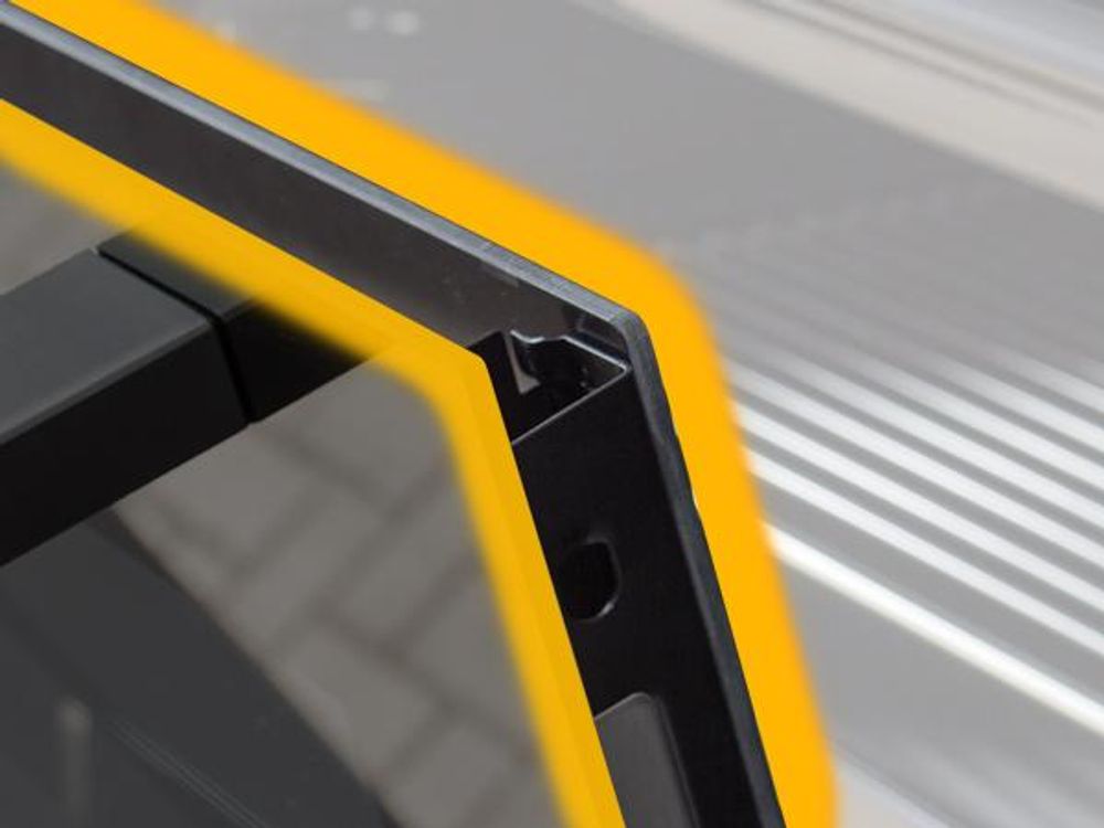 Mehrfachverglasung des Einbau-Backofens BO8005FB