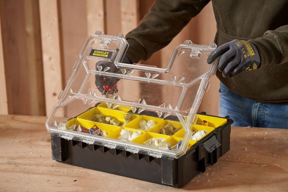 Stanley Profi-Organizer FatMax tiefe Fächer Metallschließen wasserdicht, Kasten für Kleinteile, Kunststoff, Schwarz, Transparent, Gelb, Scharnier, 446 mm, 357 mm