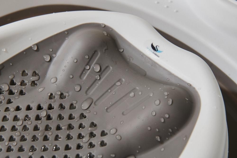 Faltbare Babybadewanne 82 cm XL mit Badegestell, Extra lange Babywanne für mehr Platz und Bewegungsfreiheit, platzsparend zusammenklappbar