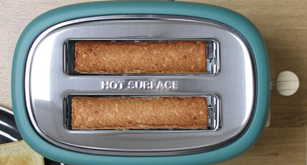 Briebe SKT1167GRE Nordic Set Toaster 2 Scheiben Breite Schlitze + Wasserkocher 1,7L Elektrischer Grün