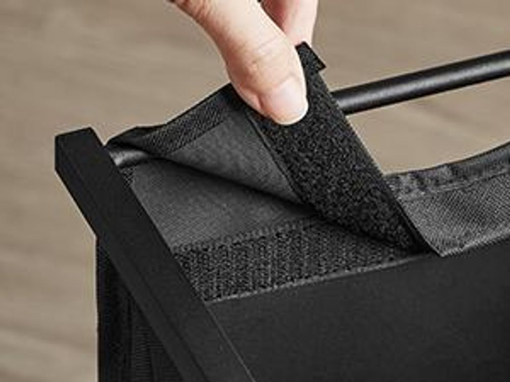 VASAGLE Wäschekorb, Wäschesammler, Wäschesortierer, Rollen, Wäschewagen mit Ablage, kleine seitliche Taschen, 6 Etiketten, 2 Fächer, 100 L