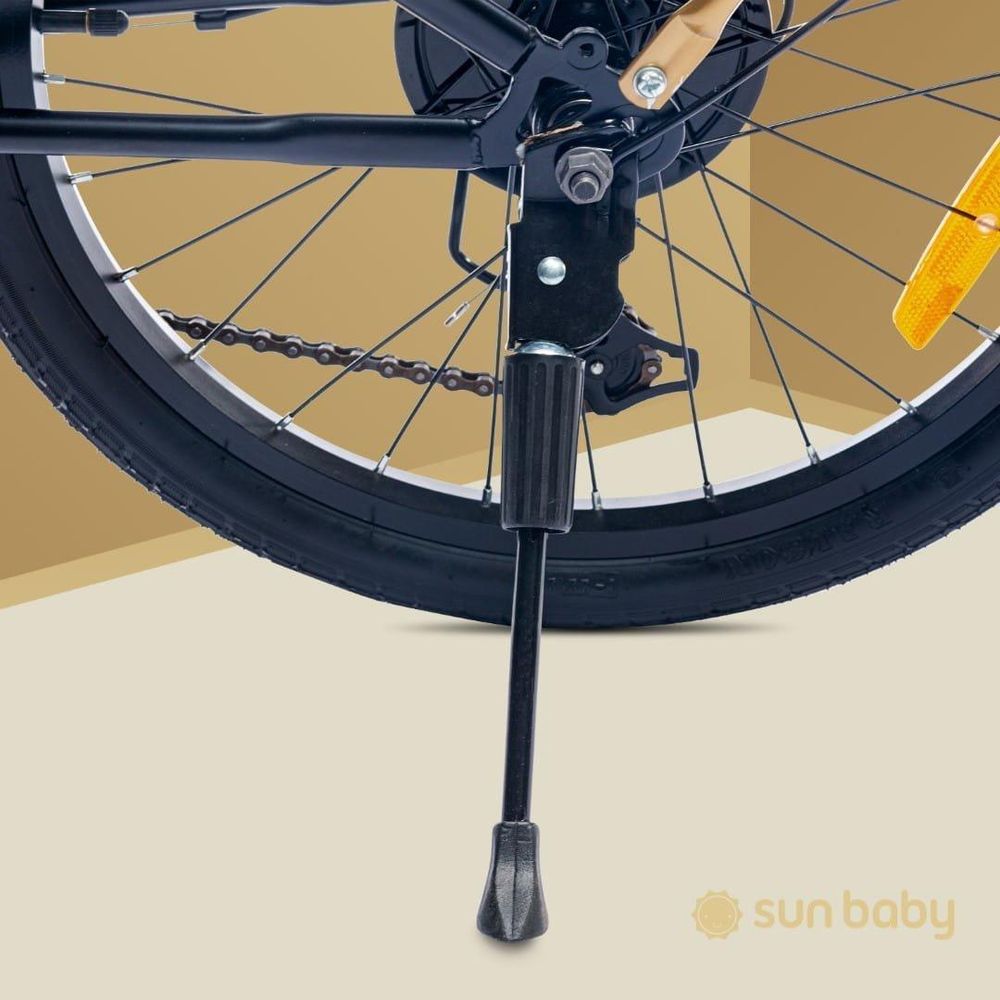 Detalle de la pata de apoyo de la bicicleta SUN BABY Heart Bike.