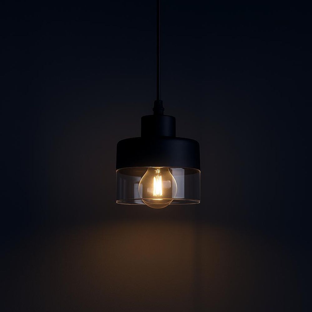 Moderne schwarze Pendelleuchte Stark 1 mit transparent Schirm auf weißem Hintergrund.