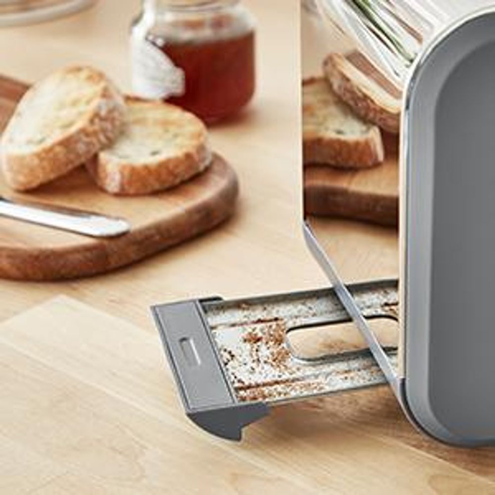 SWAN STP2090WHTNEU Set Frühstückskocher, kabellos, 1,7L Toaster Breitschlitz 2 Nordic Weiß Weiß