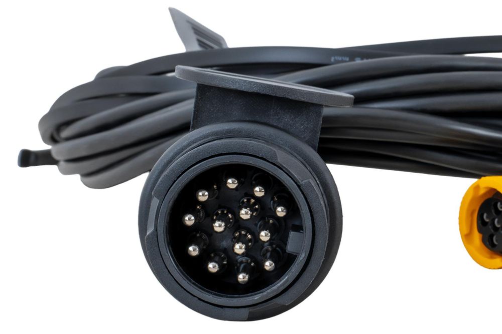 Lichtset: ASPÖCK MULTIPOINT IV Rückleuchten + ASPÖCK FLEXIPOINT I Seitenmarkierungsleuchten + MANTES 5,2m 13PIN Kabelbaum