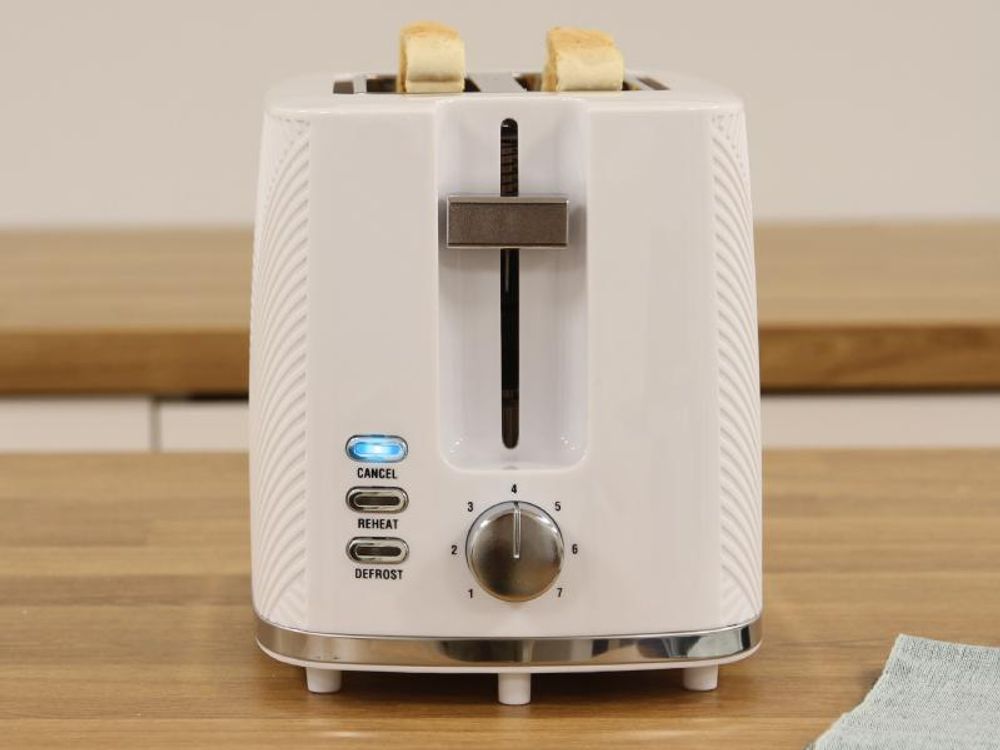 Briebe SKT1178WHT Elegance Set Toaster 2 Scheiben Wasserkocher 1,7L Filterkaffeemaschine 10 Tassen Weiß
