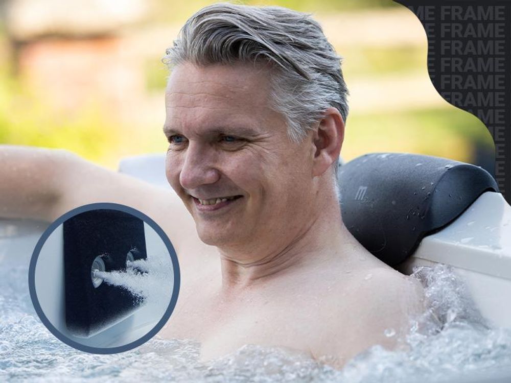 Miweba MSpa Outdoor Whirlpool Frame Tribeca | 6 Personen - App Steuerung - Holzoptik - Feste Außenwand - Jacuzzi - UVC+ - Winterfest - 160x160x65cm