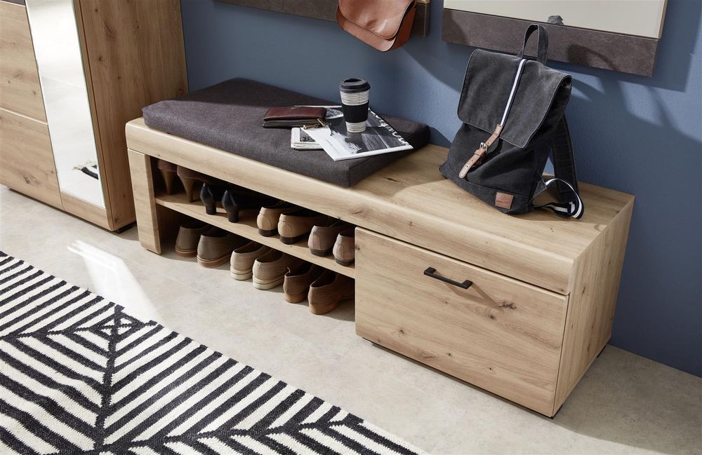 Wally I von freiraum – Garderobenbank mit Stauraum und Softclose-Funktion