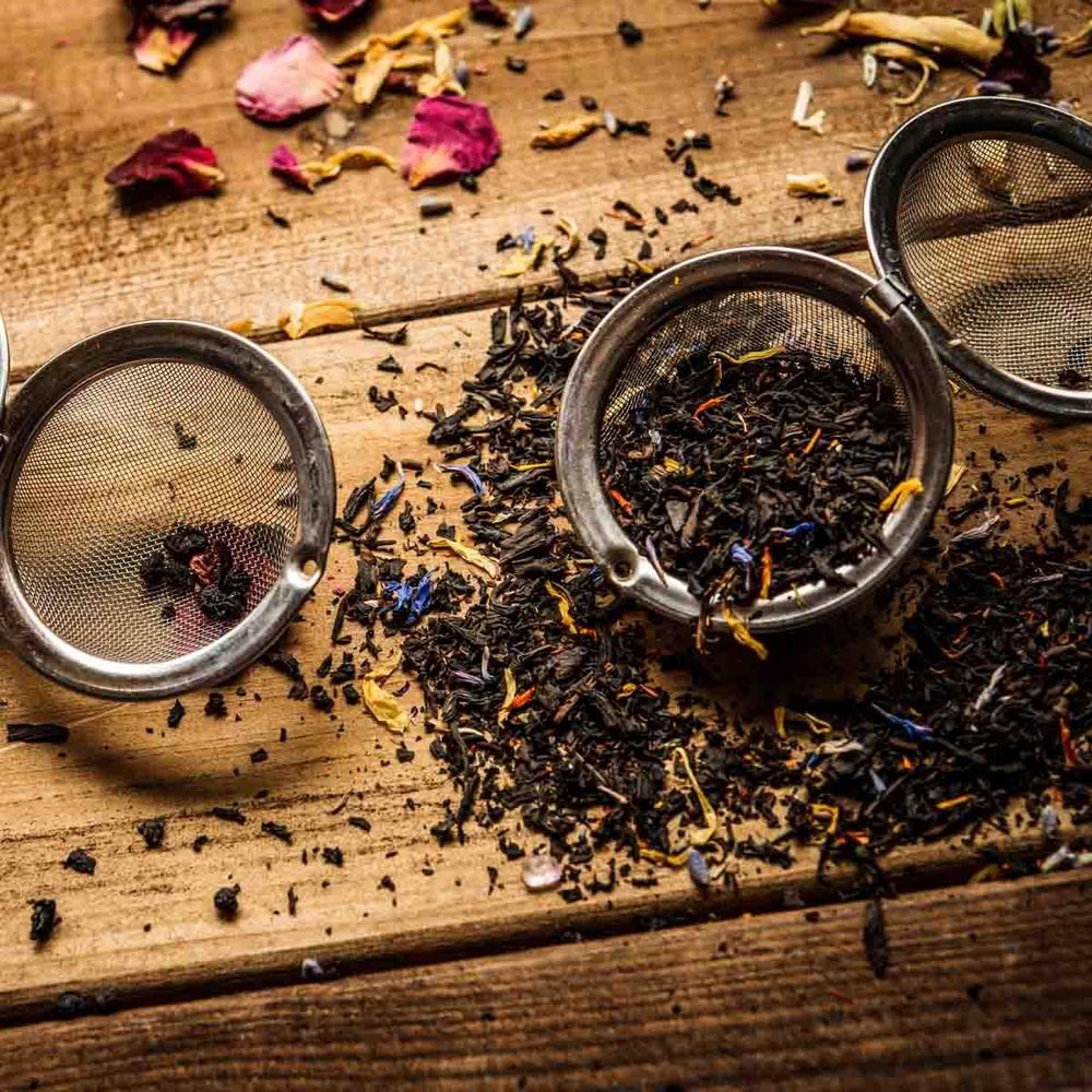 Loyd Yunnan Herbata Czarna Liściasta Chińska Głęboki Smak i Aromat Premium Leaf Tea 80g