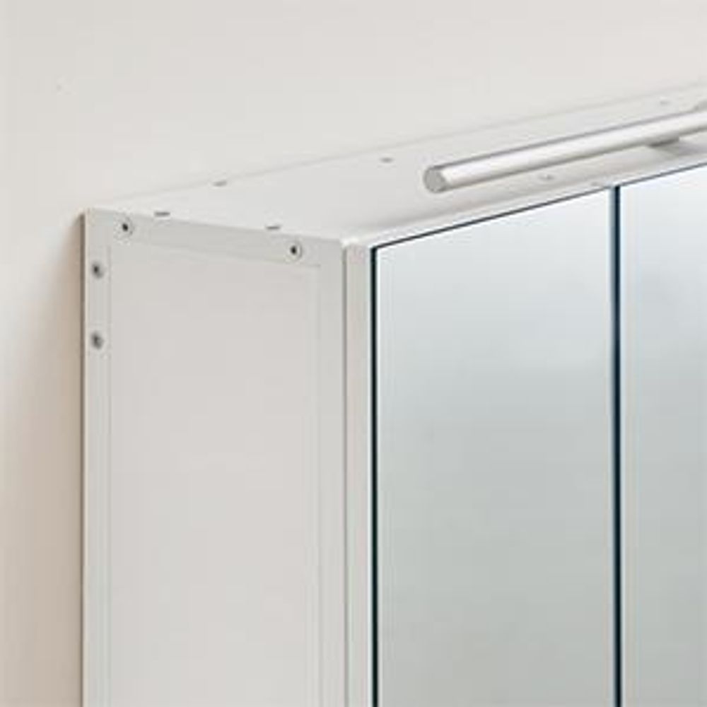VASAGLE Badezimmerschrank mit 3 Türen, Spiegelschrank, Wandschrank, Stecker, Hängekorb, Haartrockner-Halter, viel Stauraum