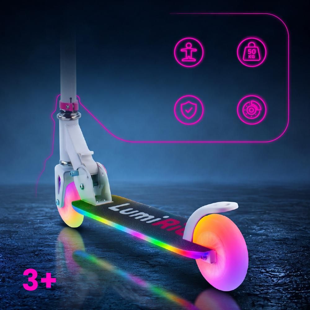 Trittfläche und Hinterradbremse des Tretrollers mit LED-Beleuchtung.