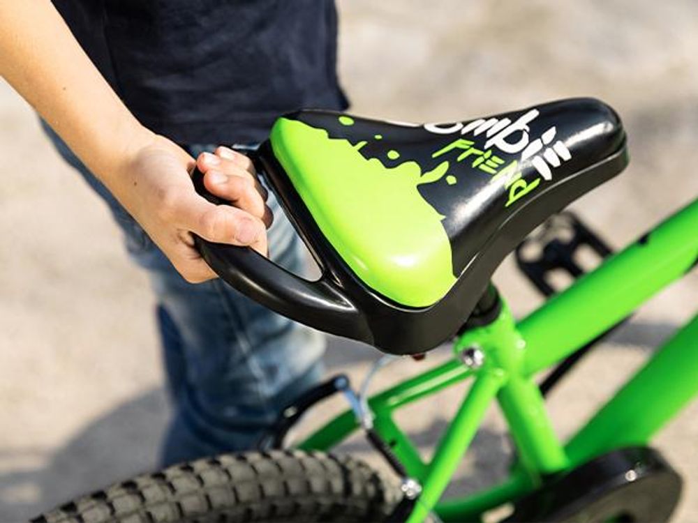 Actionbikes Kinderfahrrad Zombie 20 Zoll | Kinder Fahrrad - V-Brake Bremsen - Kettenschutz - Fahrradständer - Kinderrad - 6-9 Jahre (Grün)