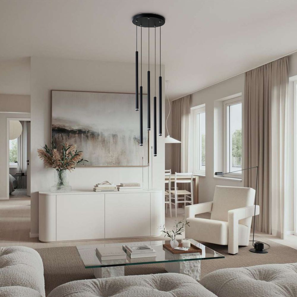 Schwarze Hängelampe, elegantes Design, in einem modernen Wohnzimmer mit einem Bild.