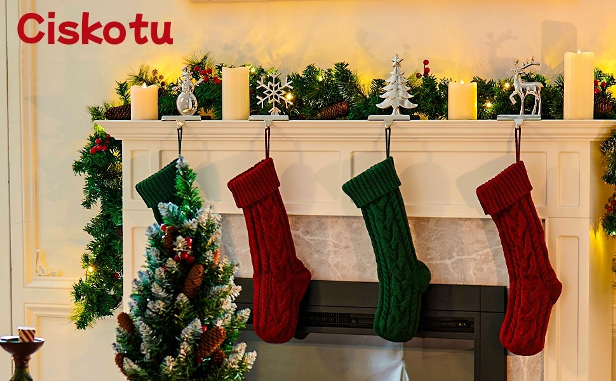 9 FT LED-Weihnachtsgirlande mit Tannenzapfen,Beeren,Schleifen Kiefernblätter,mit 50 warmweißen LED-Lichtern,Weihnachtsdekoration