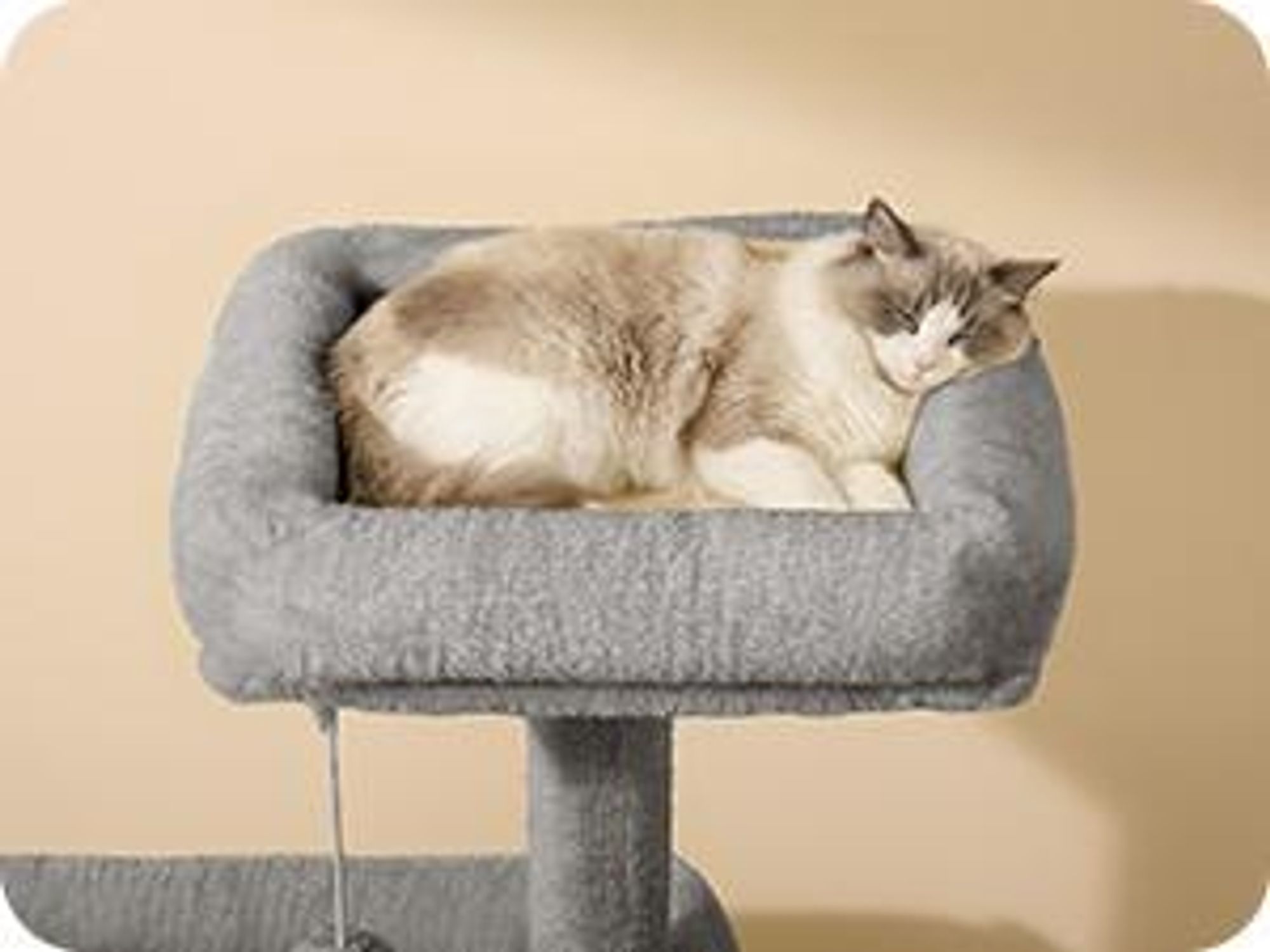 FEANDREA Kletterbaum mehrstufig, mit Rampe, Kratzsäulen, 3 Plattformen, Höhle, Korb, 2 Bällen, 136 cm hoch, beige