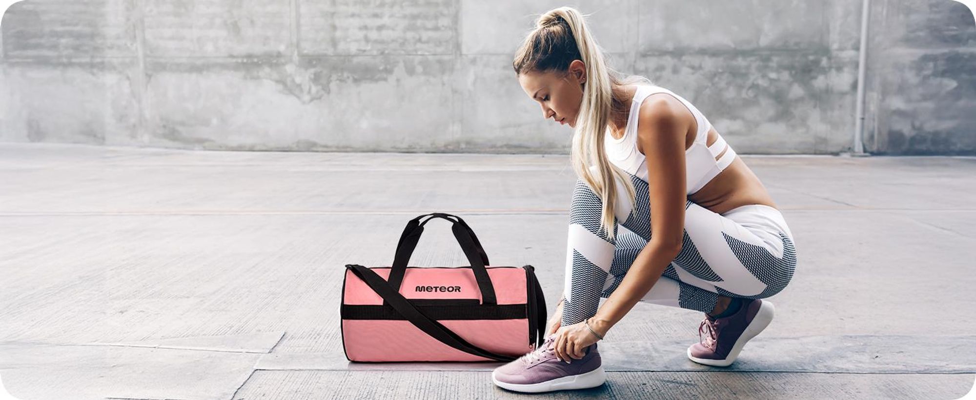 Torba sportowa Meteor Sirin 25 litrów torba treningowa torba podróżna torba na siłownię torba fitness różowy/czarny