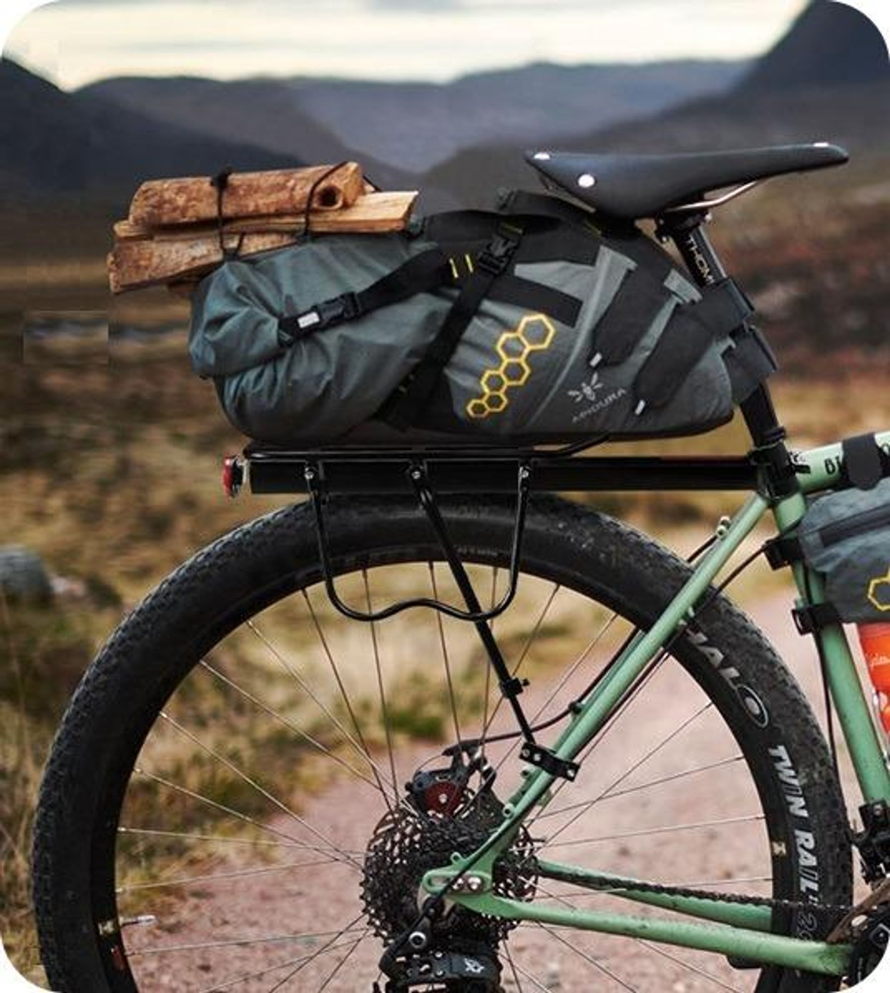 MUNDO® Fahrrad Gepäckträger [24"-29"] Max 50 kg - Einstellbare Aluminiumlegierung Mountainbike Gepäckträger mit Reflektor - Fahrradgepäckträger
