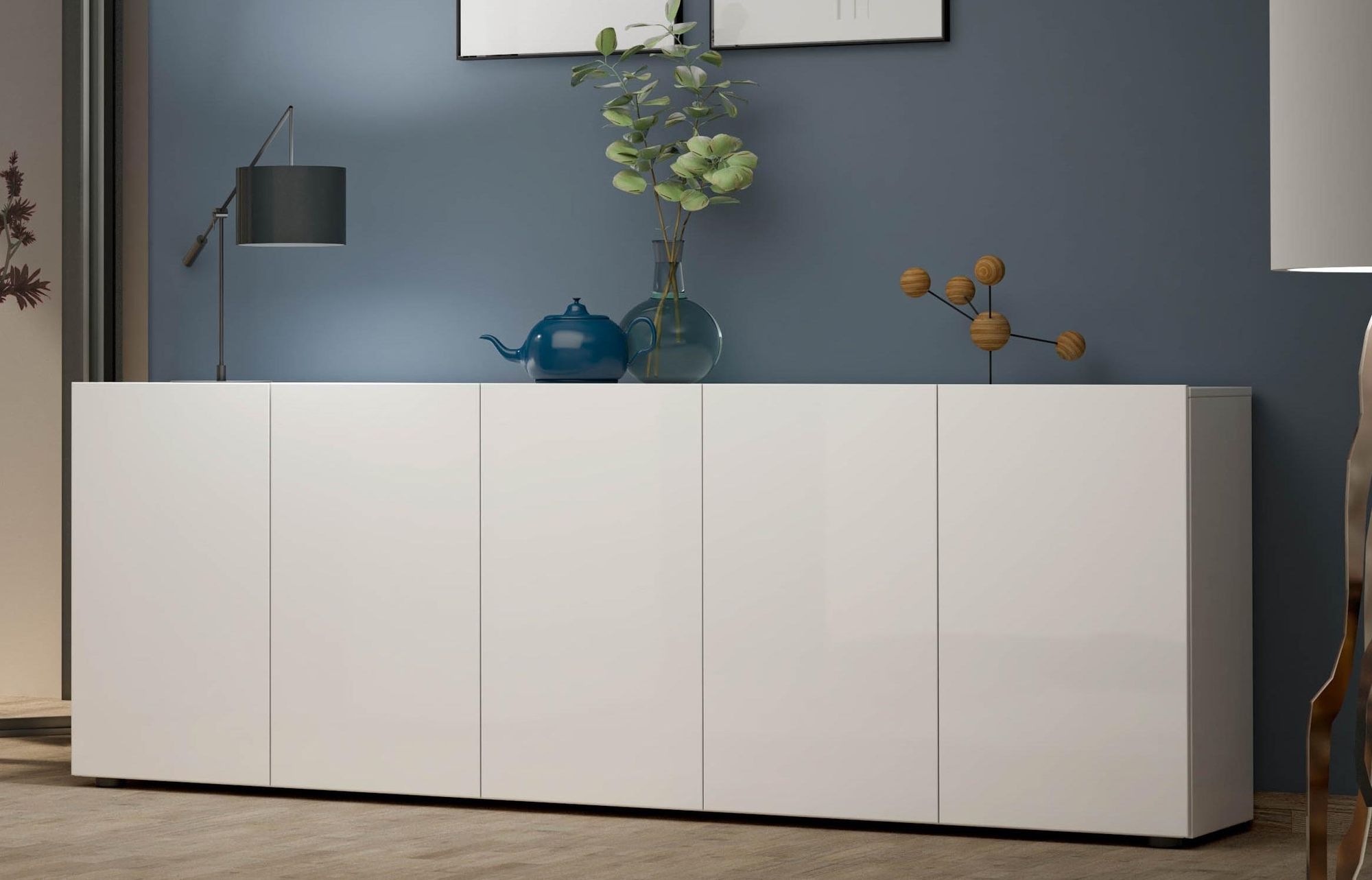 Mister – modernes Sideboard mit Lack-Hochglanz und 5 grifflosen Türen