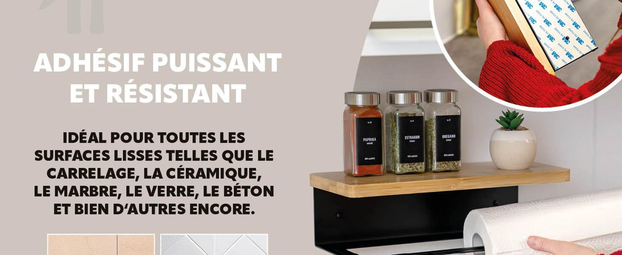 Porte-rouleau de papier essuie-tout dans la cuisine
