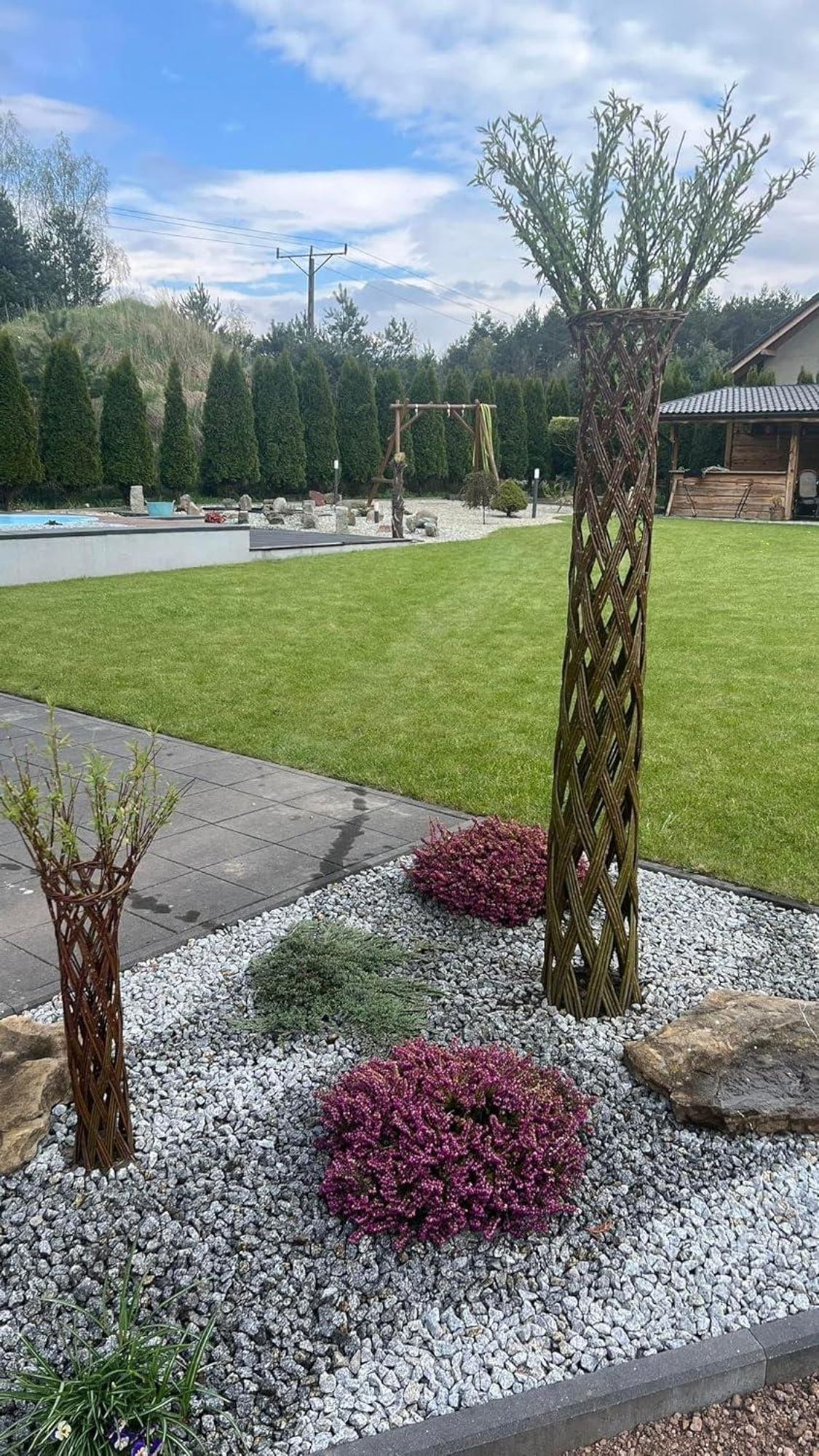 Geflochtener Weidenbaum 160 cm Geflochtene Weide - Dekoration für Terrasse und Garten Junge Weidentriebe